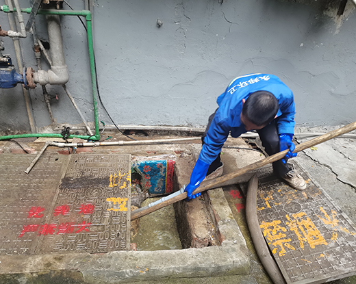 营根镇清掏化粪池